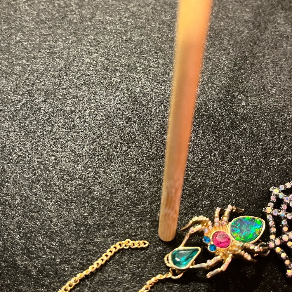 LAST CALL Betsey Johnson Vintage Spider Web Necklace For Repair - Picture 3 of 7